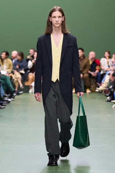Look 52